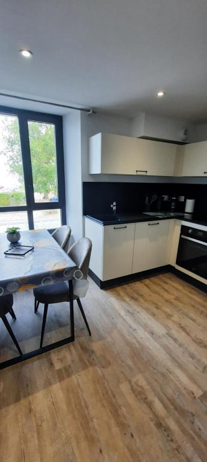 Les Appartements De La B Saint-Benoît-des-Ondes Exteriér fotografie