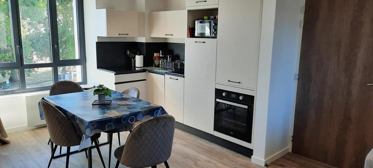 Les Appartements De La B Saint-Benoît-des-Ondes Exteriér fotografie
