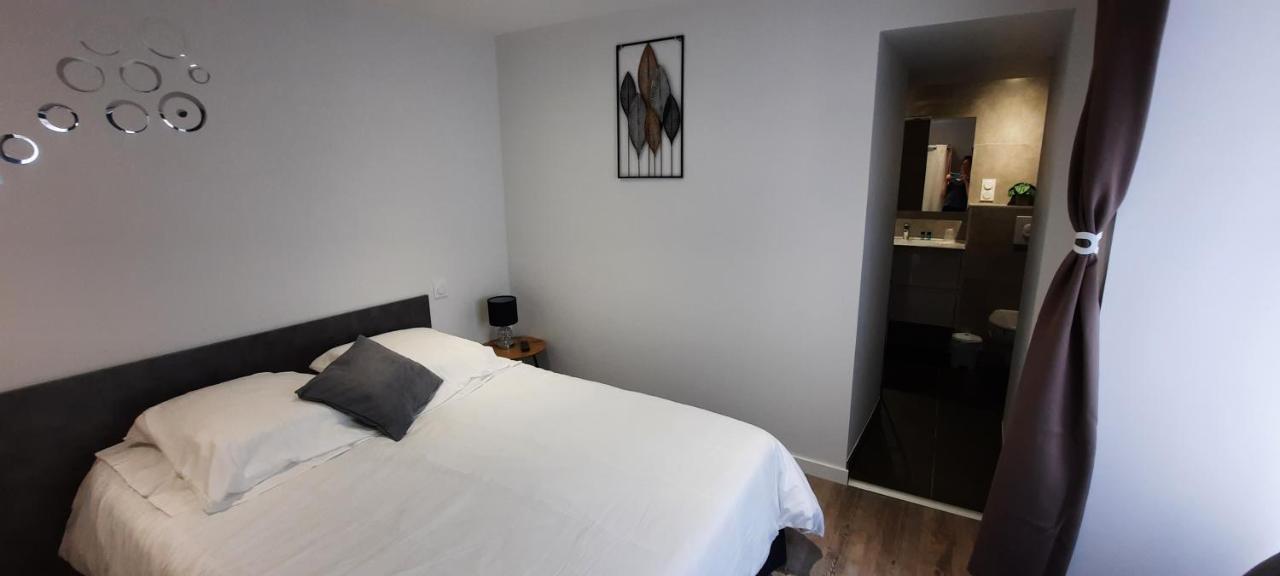 Les Appartements De La B Saint-Benoît-des-Ondes Exteriér fotografie
