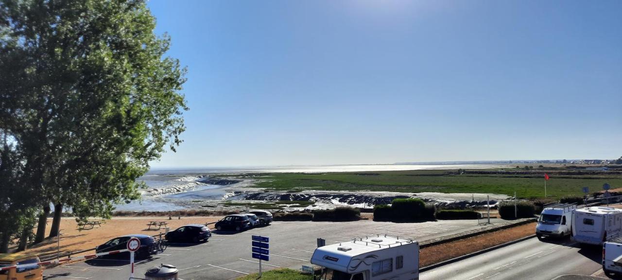 Les Appartements De La B Saint-Benoît-des-Ondes Exteriér fotografie