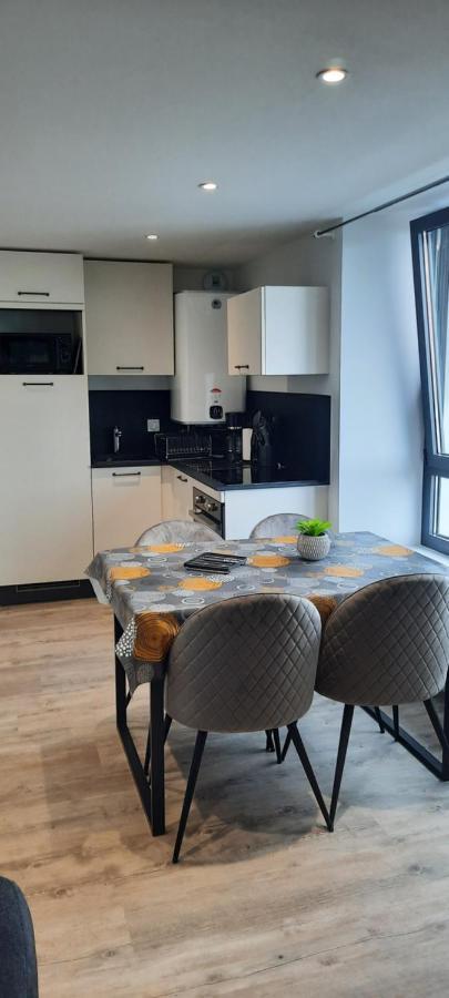 Les Appartements De La B Saint-Benoît-des-Ondes Exteriér fotografie